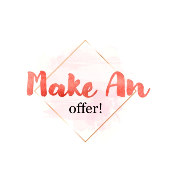 Meet your Posher, Tessa - Picture 2 of 2